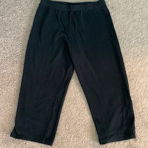 EUC Black Cropped Natalie Dancewear Side Slit Leggings